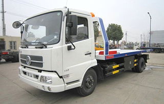 程力東風(fēng)多利卡D7一托二清障車 高效救援的得力伙伴