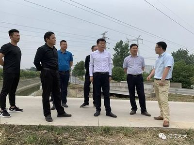 谷里街道人大工委開展水環(huán)境污染治理專題視察活動(dòng)